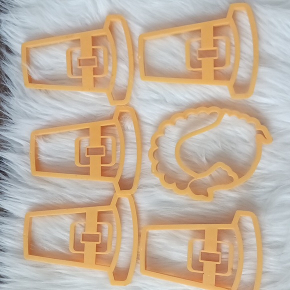 7 Thanksgiving Cookie Cutter Set - Turkey, Leaf & Pilgrim Hats - Picture 6 of 8